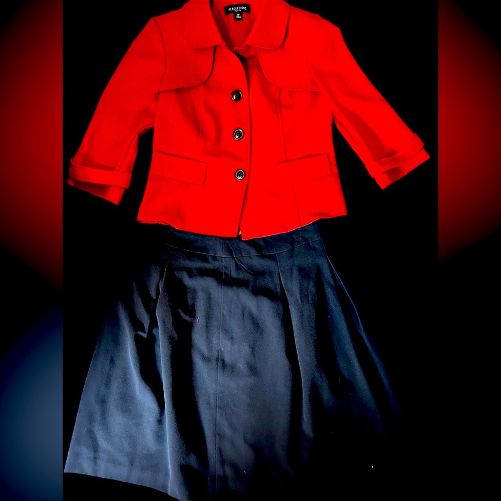 Perceptions petite suit set red blazer and black skirt size 8 petite skirt zips